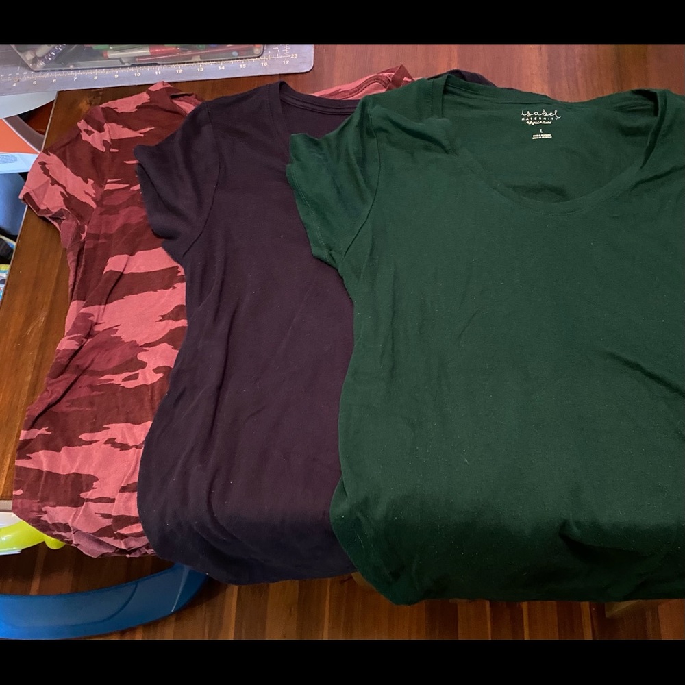 Bundle of 5 size Large maternity shirts